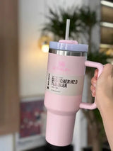 40oz Stanley Quencher FlowState Tumbler